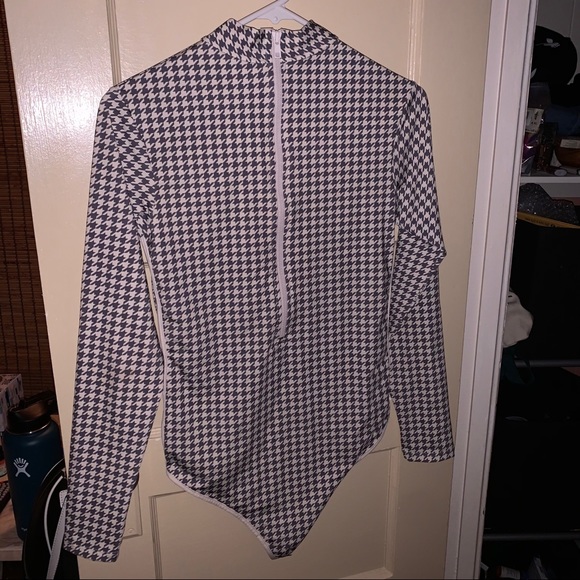 sold - Picture 3 of 5